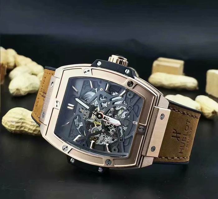 HUBLOT GENEVE Watch 421